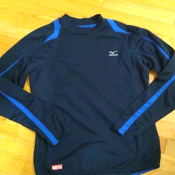mizuno breath thermo mock neck